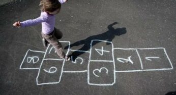 Trò chơi thú vị cho trẻ tại nhà: Giải pháp hấp dẫn cho bé